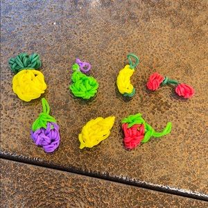 Rainbow loom fruit selection !